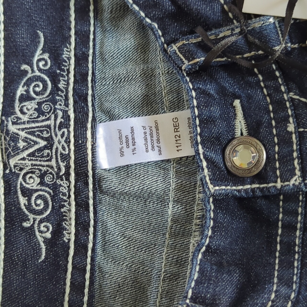 Maurice’s Premium Jeans Women 11/12 Reg Distressed Large Stitching New with Tags - Picture 4 of 13